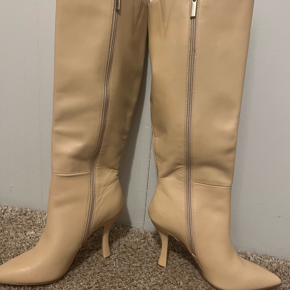 Gianni Bini Shoes - BRAND NEW! Gianni Bini Tall tan leather boots